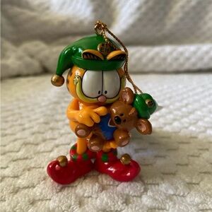 Vintage collectible Garfield as an elf ornament with Pookie